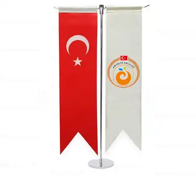 Antalya Valiliği T Masa Bayrağı