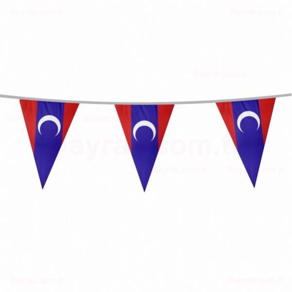 Arnavut Türkleri Üçgen Bayrak