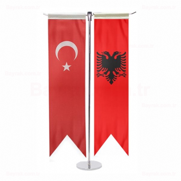 Arnavutluk T Masa Bayrak