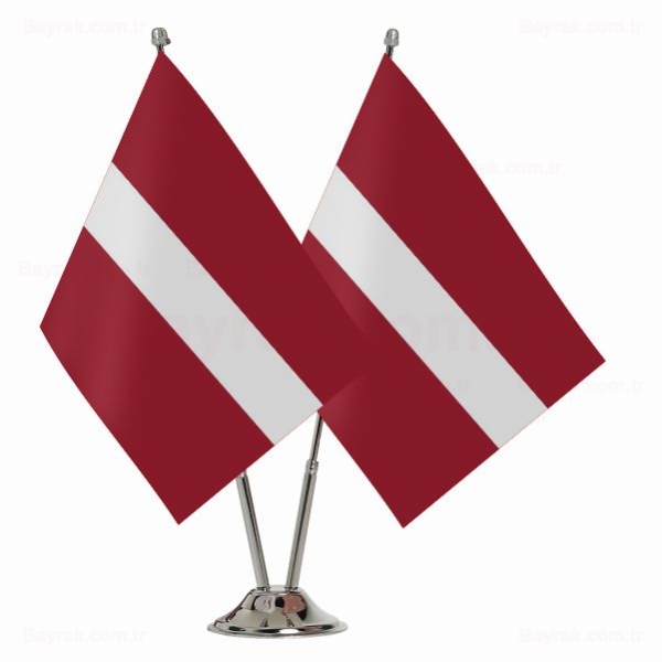 Letonya 2 li Masa Bayraklar