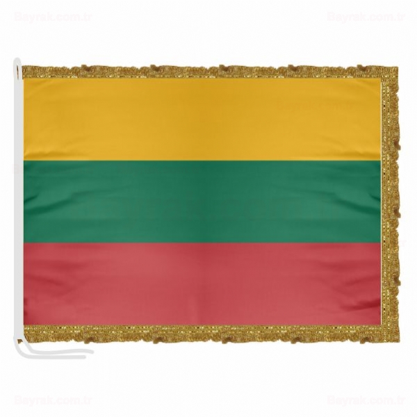 Litvanya Saten Makam Bayrak