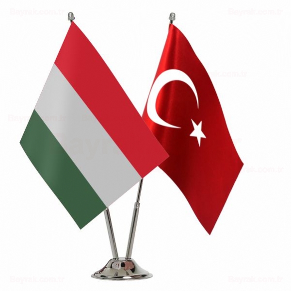 Macaristan 2 li Masa Bayrak