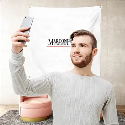 Marconi Stallions Arka Plan Selfie ekim Manzaralar