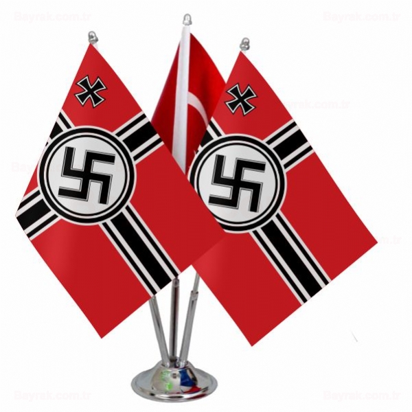 Nazi Almanyas Sava 3 l Masa Bayrak
