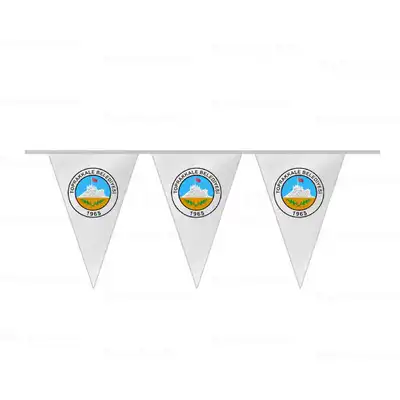Toprakkale Belediyesi Üçgen Bayrak