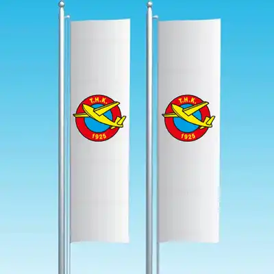 Türk Hava Kurumu Dikey Çekilen Bayraklar