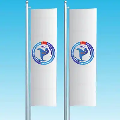 Trkiye Halk Oyunlar Federasyonu Dikey ekilen Bayraklar