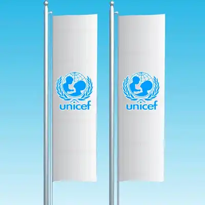 Unicef Türkiye Dikey Çekilen Bayraklar